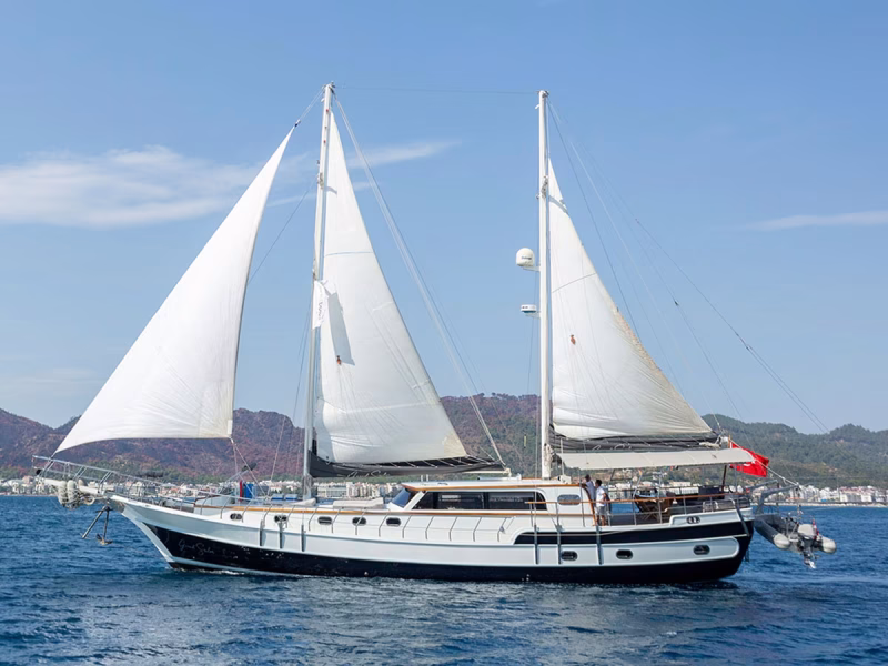 Grand Sailor gulet Marmaris yat kiralama mavi yolculuk