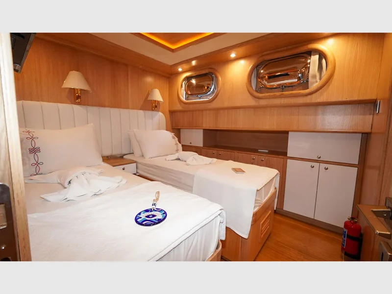 Perla Del Mar gulet iç mekan twin kabin 1